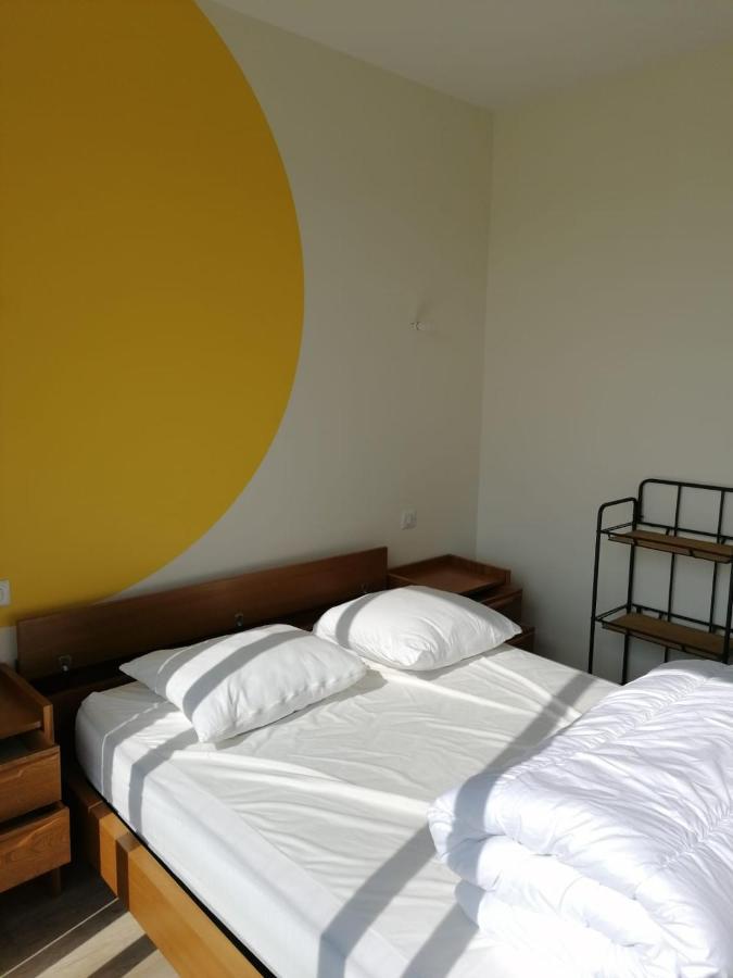 Appartement Lily-Rose Cerizay Exterior photo